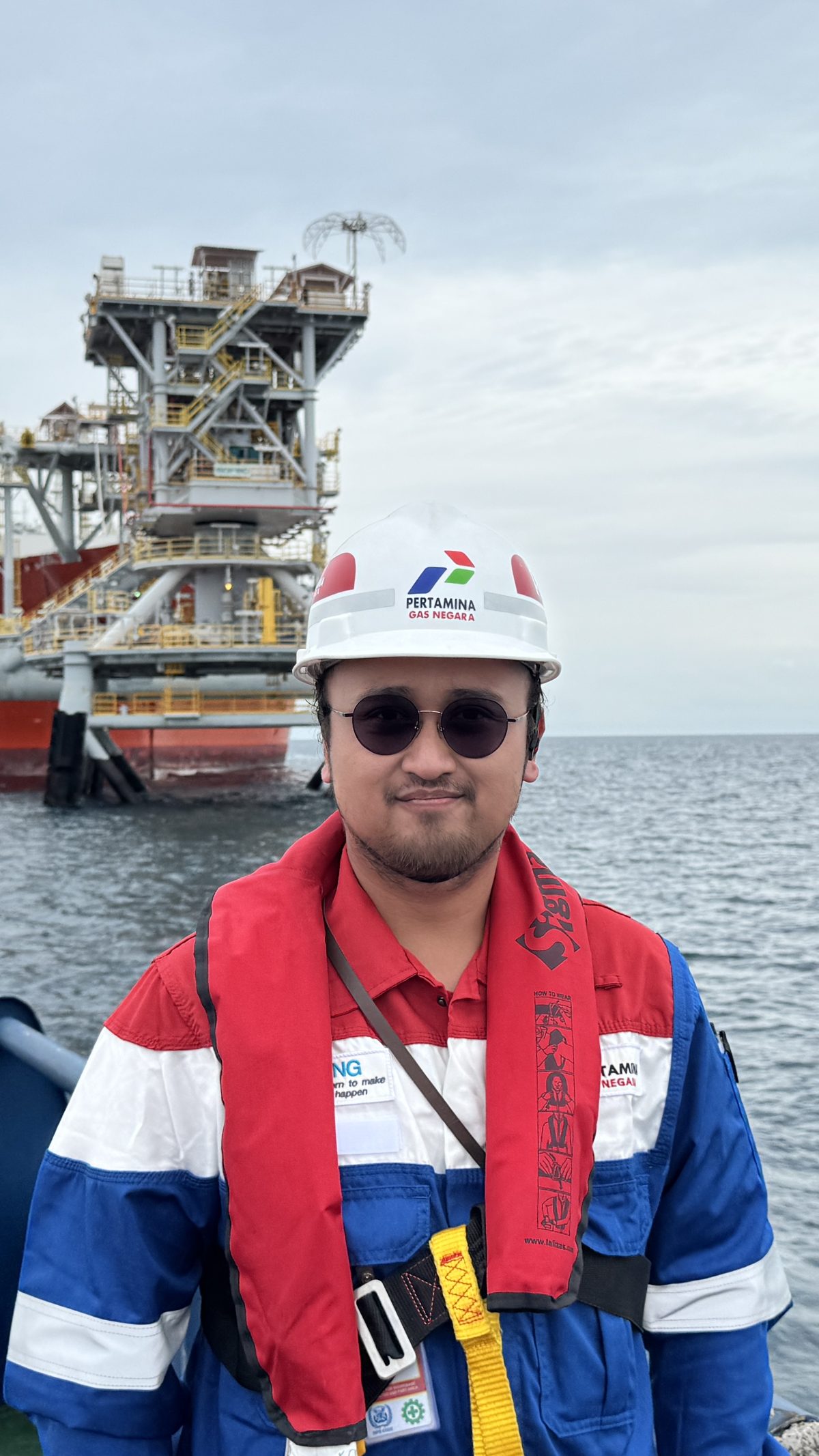 Rachmat Afriyanto during offshore FSRU field assurance, Pertamina Gas Negara